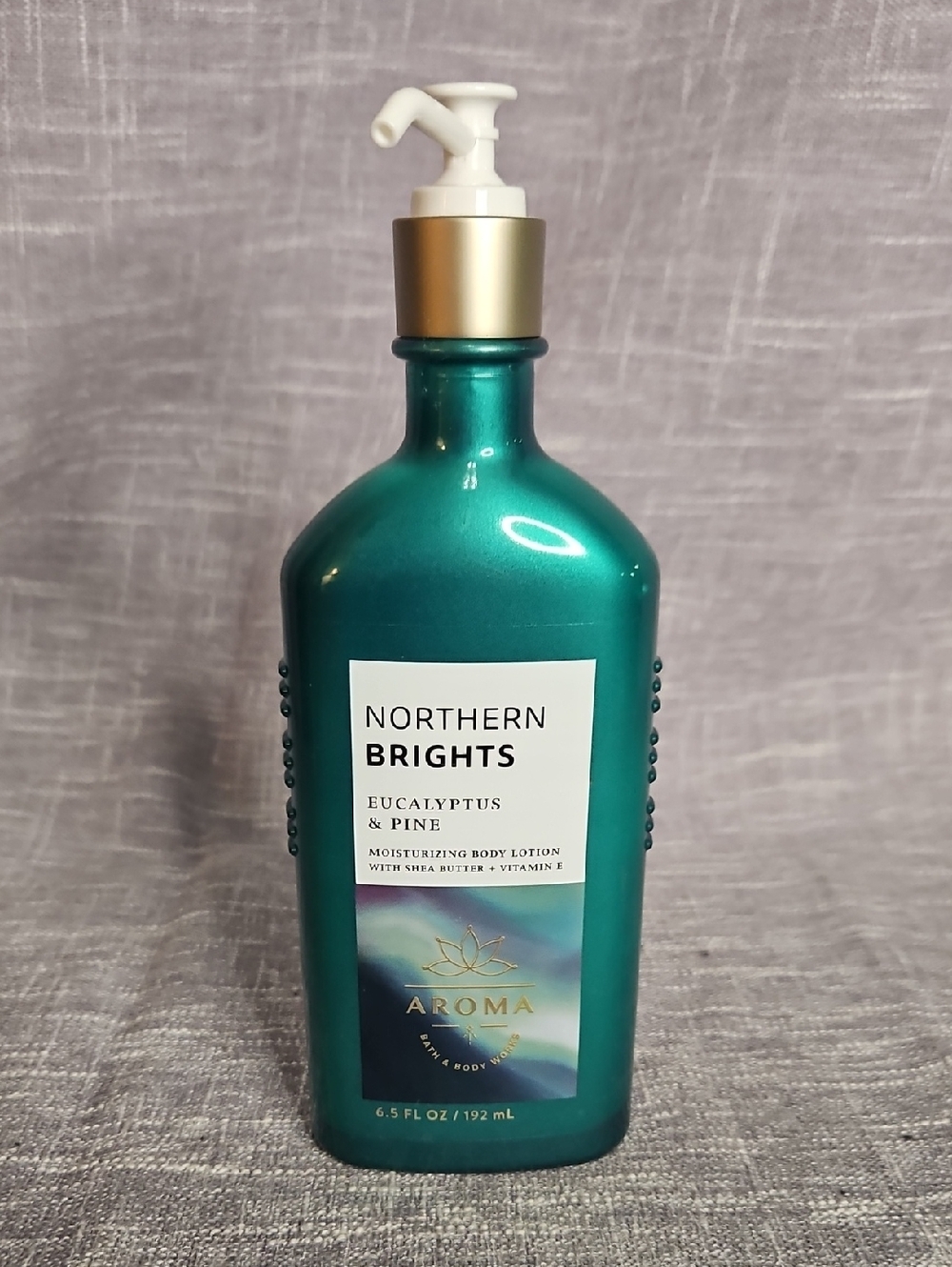 Bath & Body Works Northern Brights Moisturizing Lotion - Teal & Gold